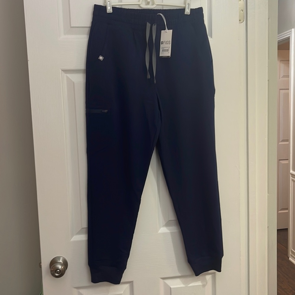 FIGS Navy Zamora high waisted scrubs MP